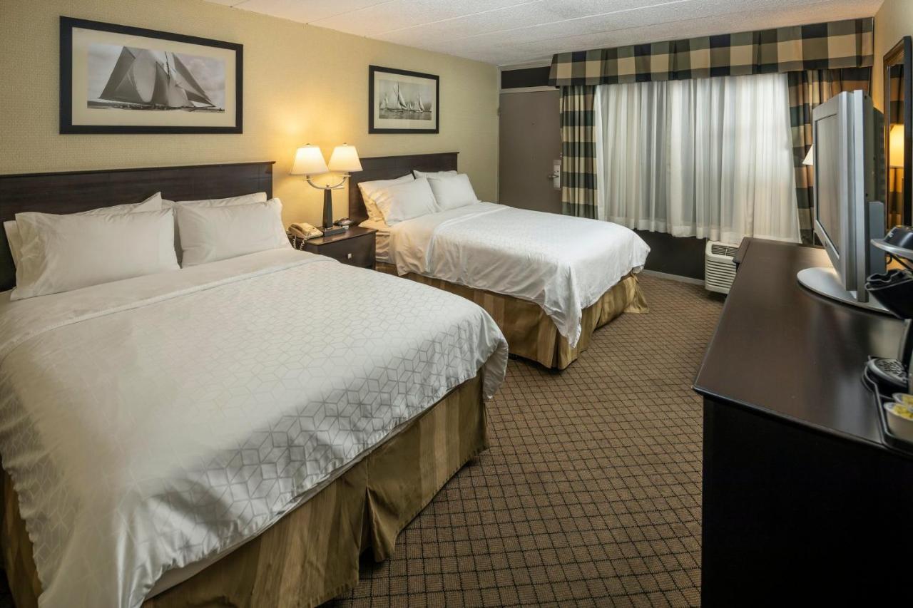 Holiday By Ihg Detroit Lakes