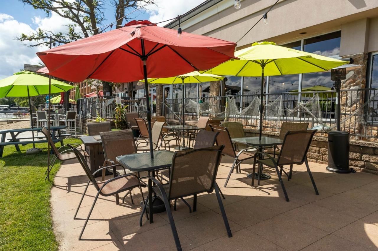 Hotel By Ihg Detroit Lakes