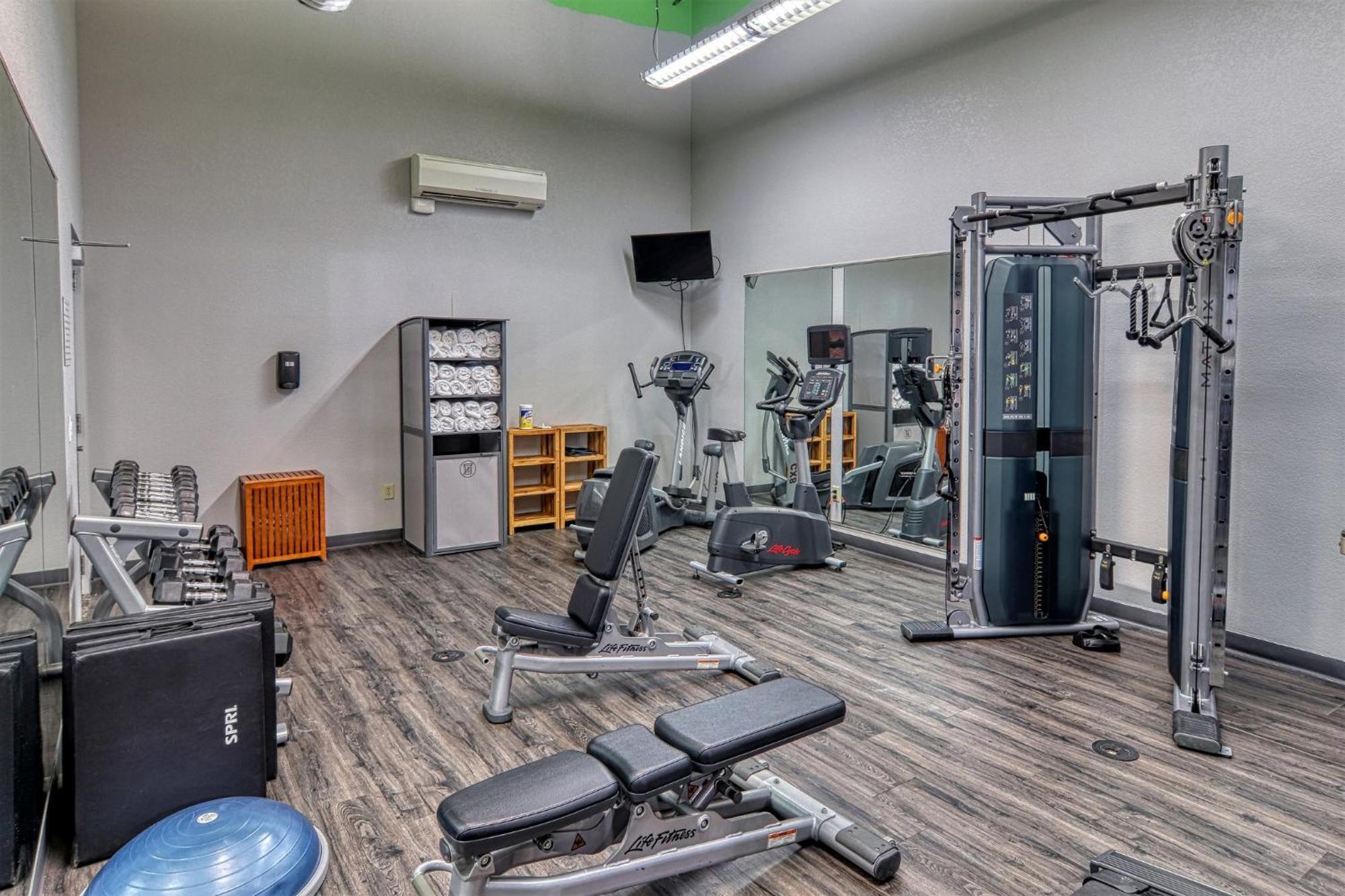 Hotel Holiday By Ihg Detroit Lakes